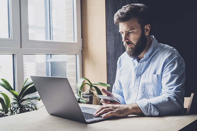 Get back to e-mails faster using your desktop or phone. Use the industry-leading application Outlook on any device for handling mission-critical emails, appointment scheduling, and have contact details at your fingertips.